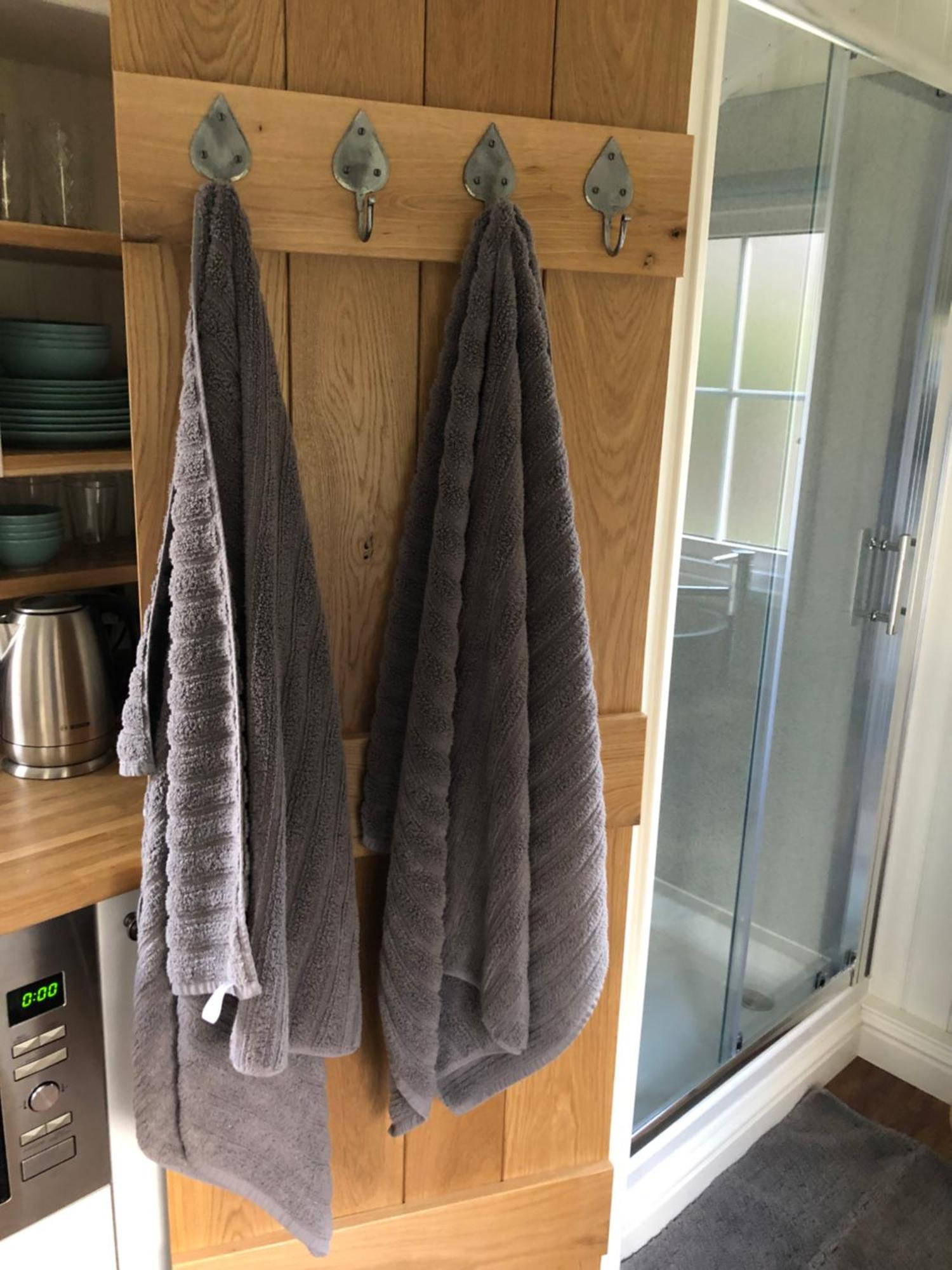 Green Valley, Cotswold Stay With Hamper Cheltenham Esterno foto