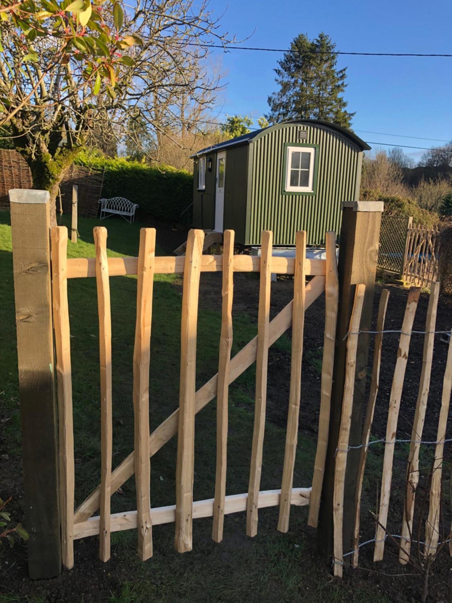 Green Valley, Cotswold Stay With Hamper Cheltenham Esterno foto